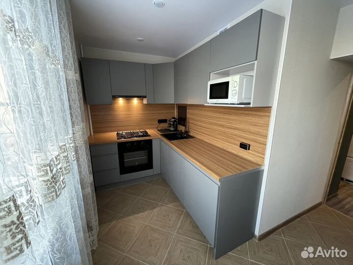 Цена за весь гарнитур MK 0242921