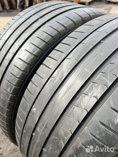 Pirelli P Zero PZ4 225/45 R19