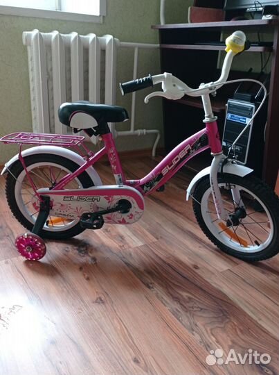 Детский трехколесный велосипед