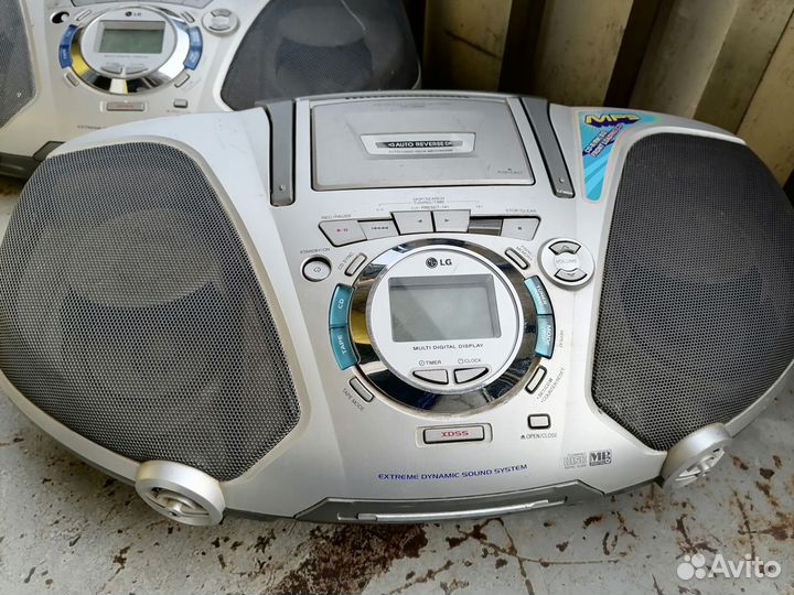 Магнитола LG LM735X MP3