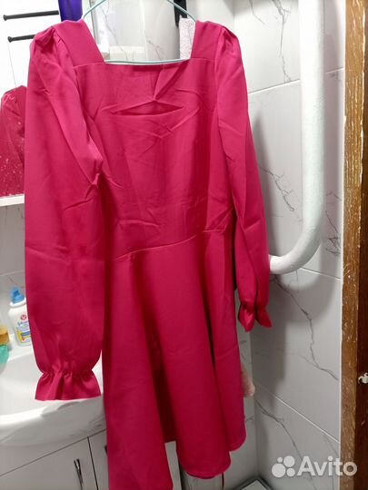 Платье женское новое 42