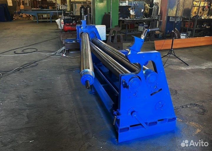 Вальцы(вальцовочное оборудование) станок 1300х4
