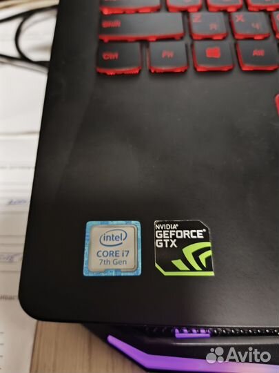 Lenovo legion y520