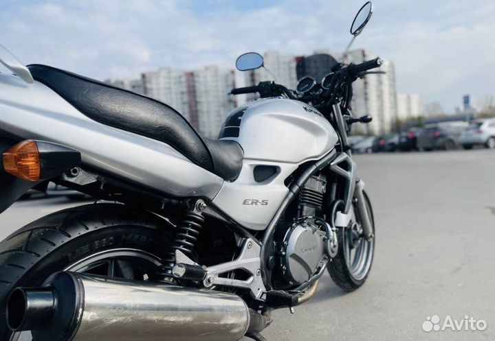 Kawasaki er 5