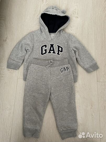 Спортивный костюм