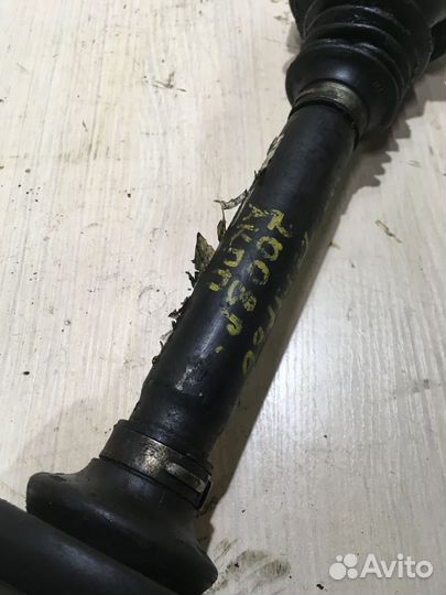 Полуось передняя правая Ауди А4 Б8 1.8 АКПП