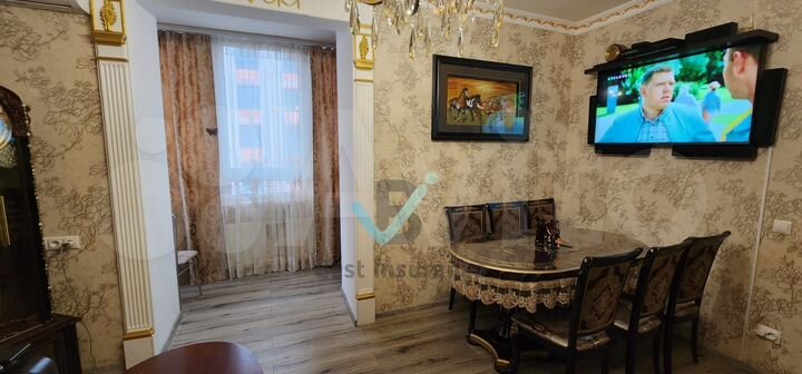 3-к. квартира, 90 м², 8/17 эт.