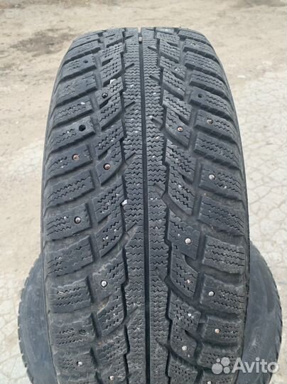 Kumho I'Zen RV Stud KC16 225/60 R18 104T