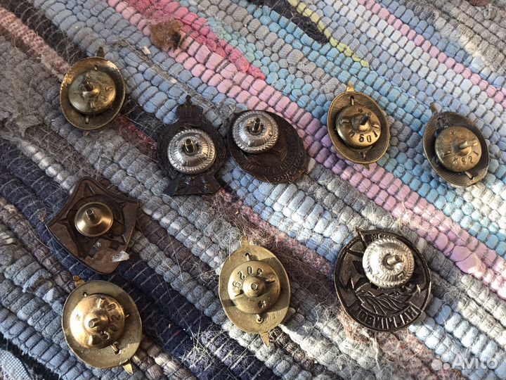 Копии значков тяжелых СССР на закрутке