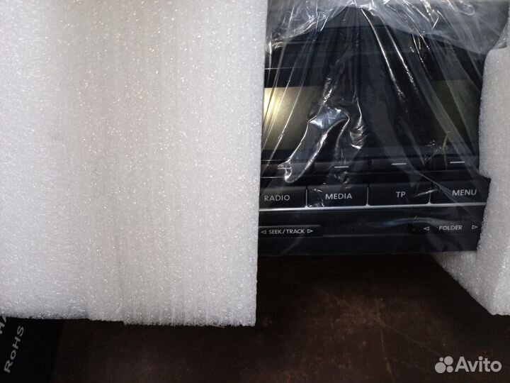 Автомобильная мультимедийная навигационная система