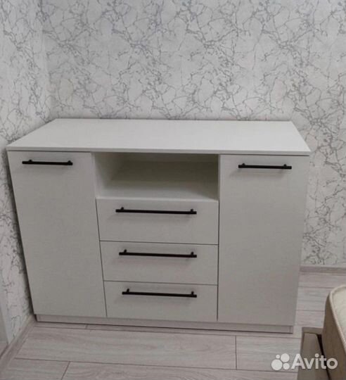 Комод белый