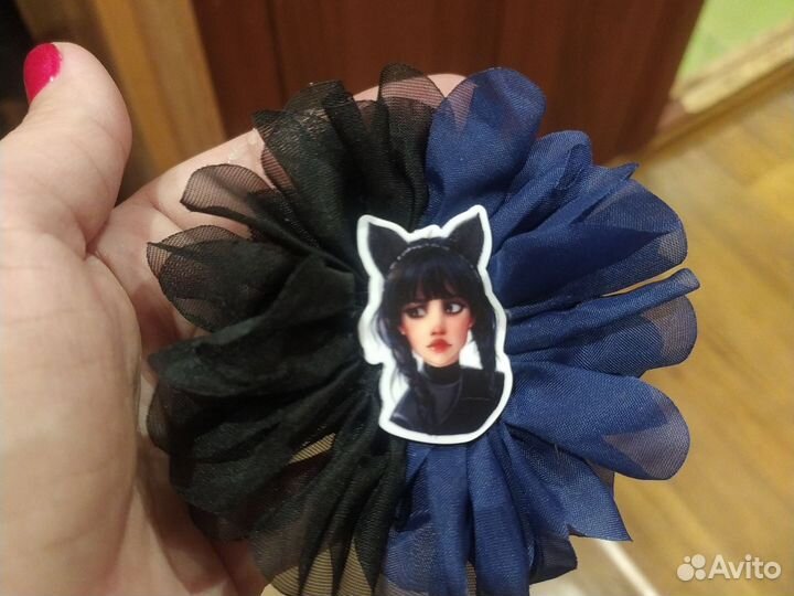 Банты для школы синие. С Венсдей