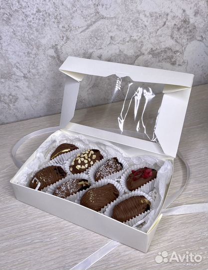 Финики в шоколаде