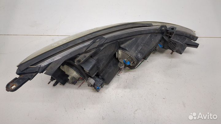 Фара (передняя) левая Mitsubishi Grandis