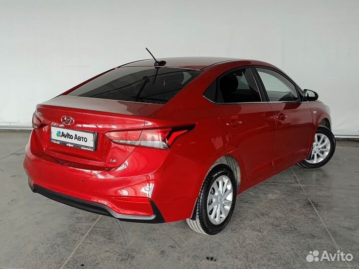 Hyundai Solaris 1.6 AT, 2018, 121 500 км