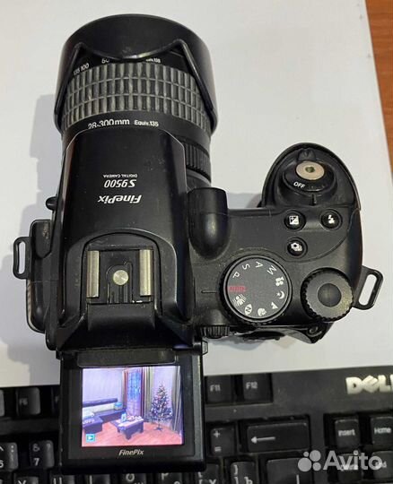 Цифровой фотоаппарат Fuji FinePix S9500