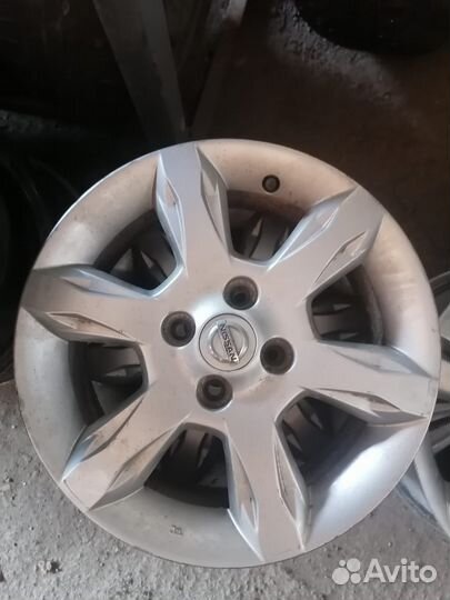 Диск литой nissan almera G15 r15