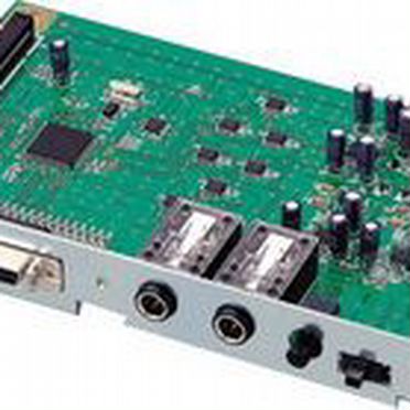 Сэмплерно-синтезаторный модуль korg Triton Rack