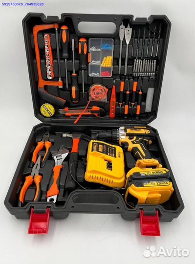 Шуруповерт Dewalt 26V с инструментами