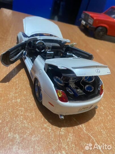 Модель Lexus SC430 Maisto 1/18