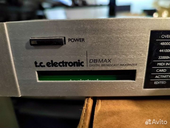 Эфирный/студийный процессор TC Electronic DBMax 2