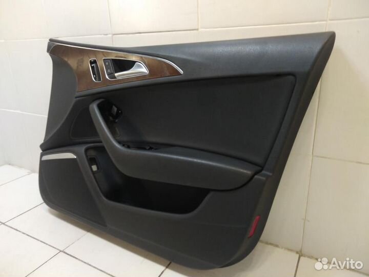 Обшивка двери передней правой Audi A6 C7 4G5