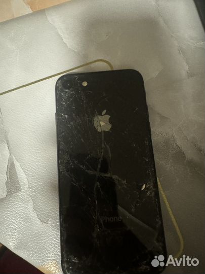 iPhone 8, 64 ГБ