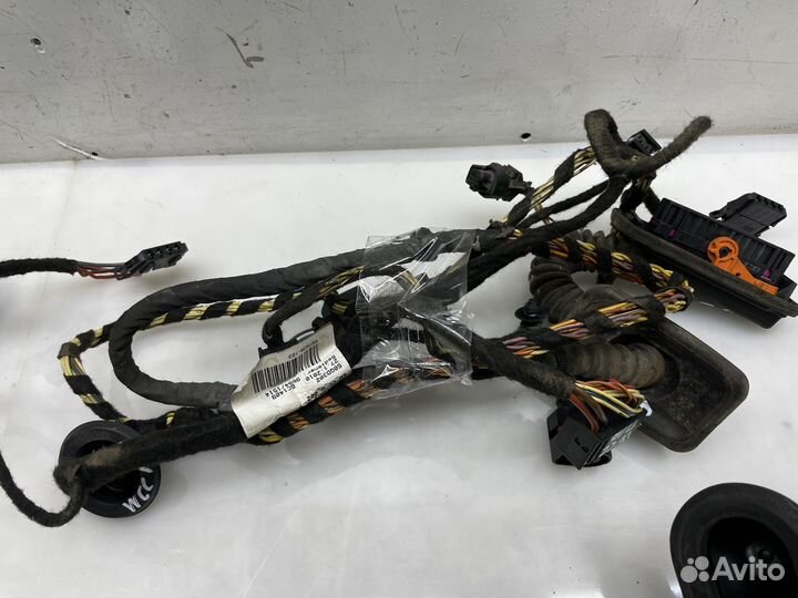 Жгут / Проводка дверей L/R VW Passat CC