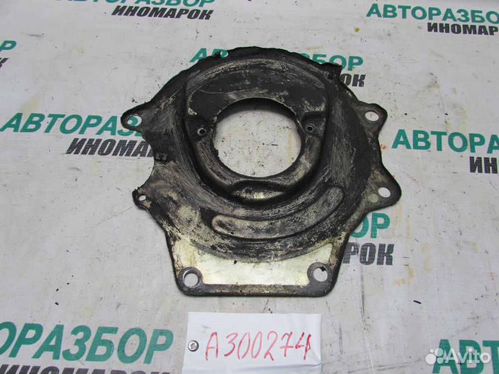 Пыльник двигателя центральный для Volkswagen Passa