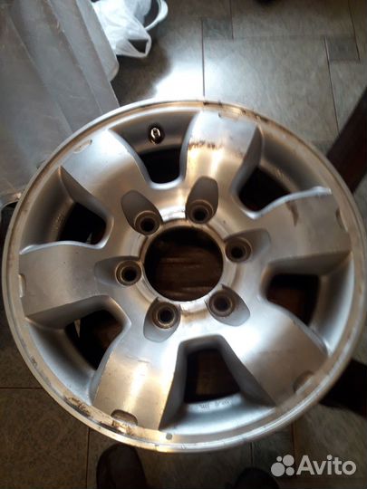 Колёсные диски для Ниссан Террано