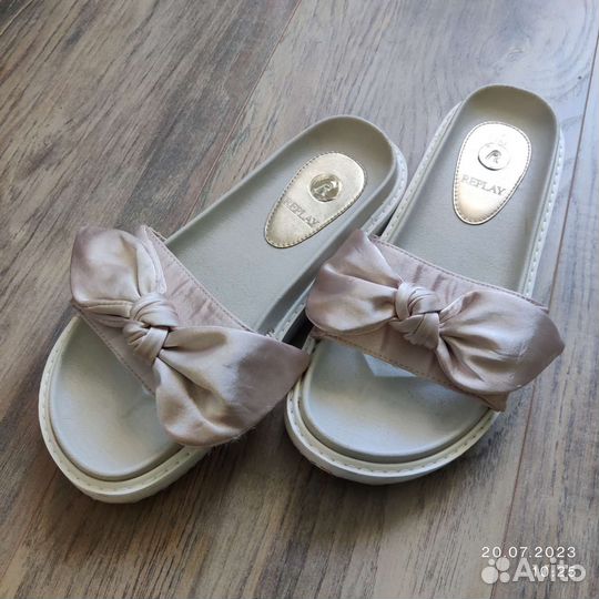 Шлепанцы replay 40
