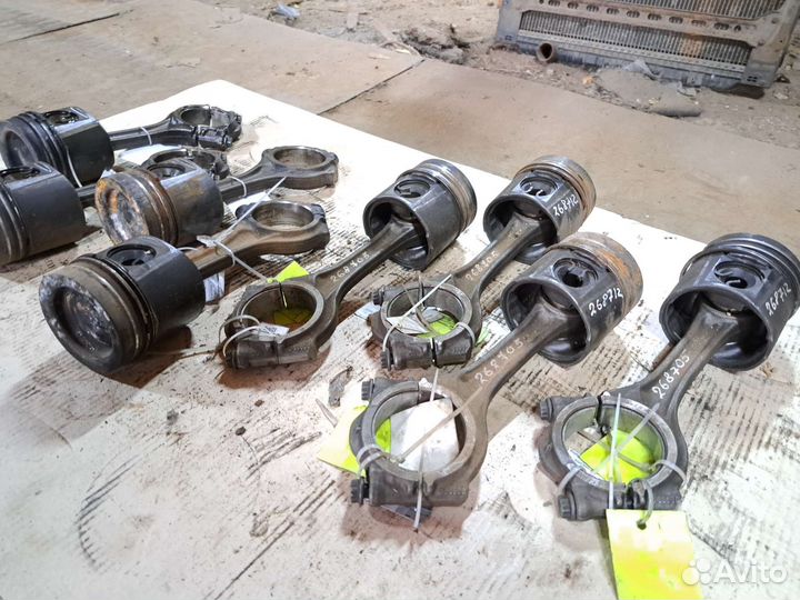 Поршень шатун mercedes atego OM906 OM904