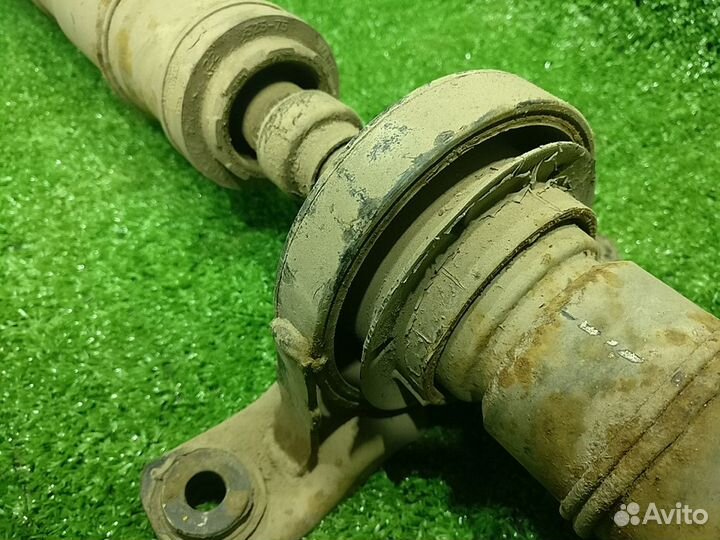 Кардан заднего моста Tribeca (05-14) б/у