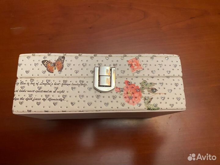 Новая шкатулка для украшений 