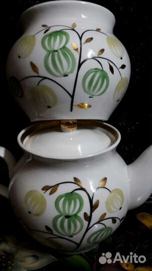 Чайная пара в добор редкого сервиза Крыжовник