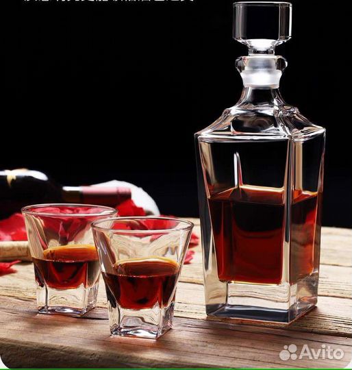 Графин хрустальный