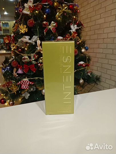 Avon: Парфюмерная вода Attraction Intense для неё