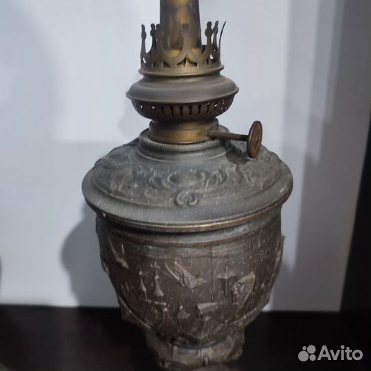 Керосиновая лампа