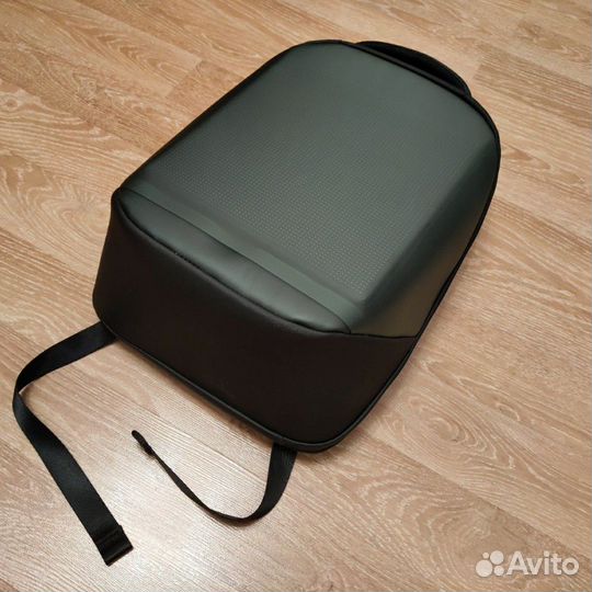 Рюкзак с экраном