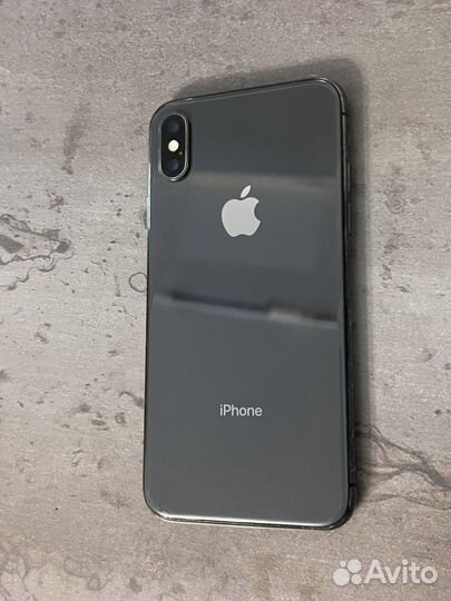 iPhone X, 256 ГБ