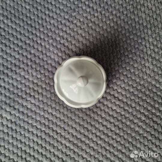 Сахарница белая