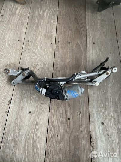 Трапеция дворников Toyota Corolla e150