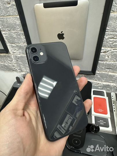 iPhone 11, 64 ГБ