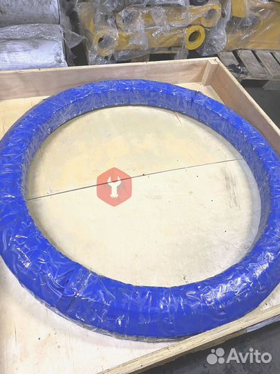 Опорно-поворотный круг Volvo EW140C 14647521