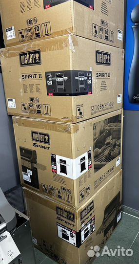 Газовый гриль Weber genesis II E-310 GBS