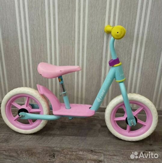 Беговел, колеса 12