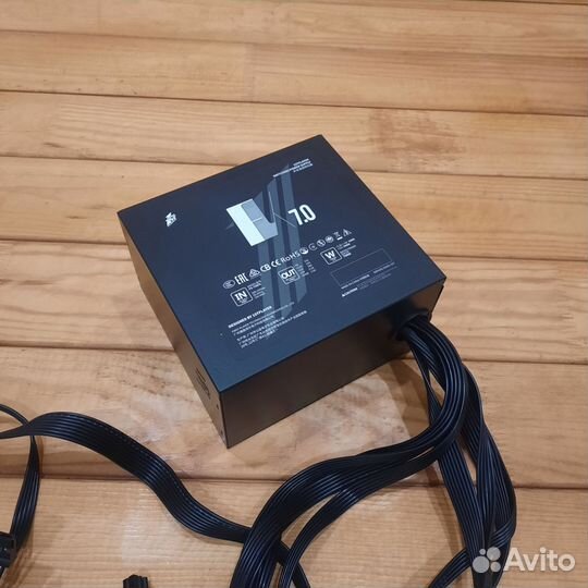 Блок питания 1stplayer PS-700FK 700 watt / шлейфы