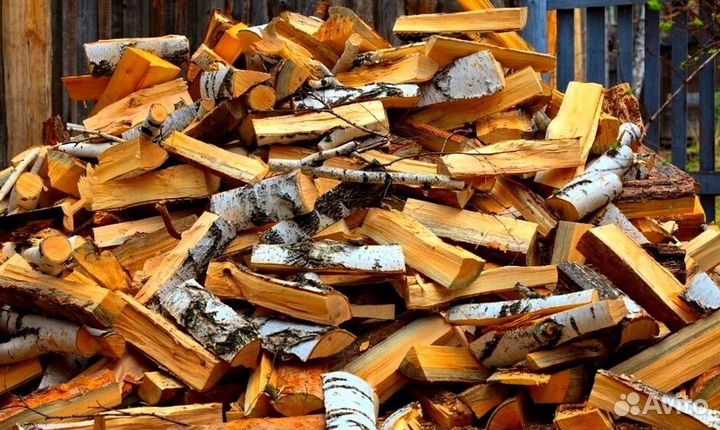 Дрова подсушенные