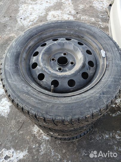 Комплект зимний резины в сборе