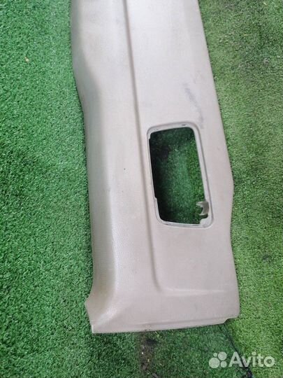 Обшивка двери багажника Volvo Xc90 B5254T2